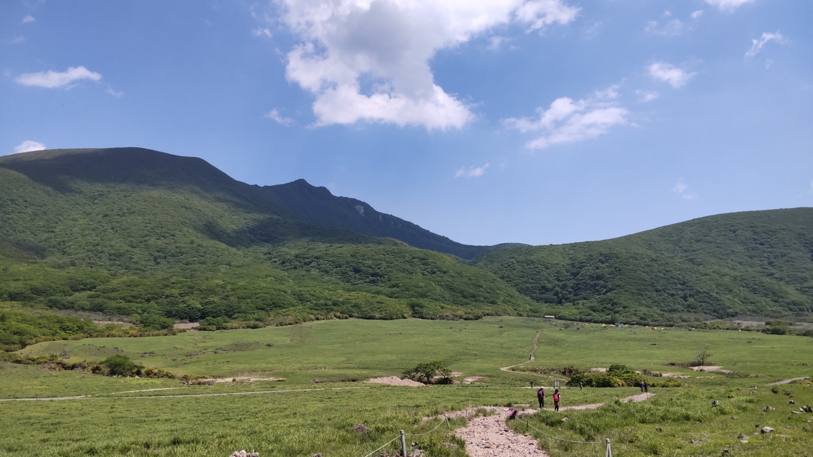 九重山 くじゅうさん 1791m 大分県にそびえる 九州の屋根 阿蘇 九重 ヤマレコ