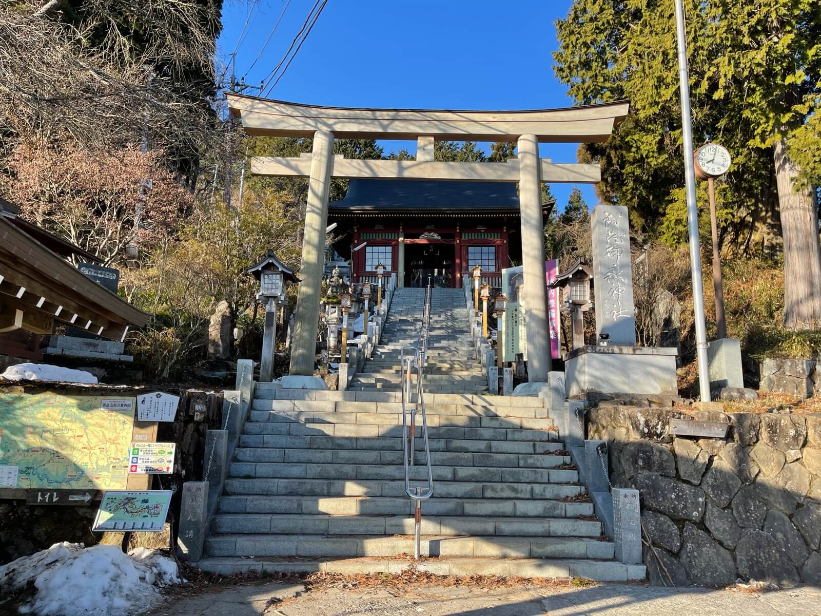 "武蔵御嶽神社"