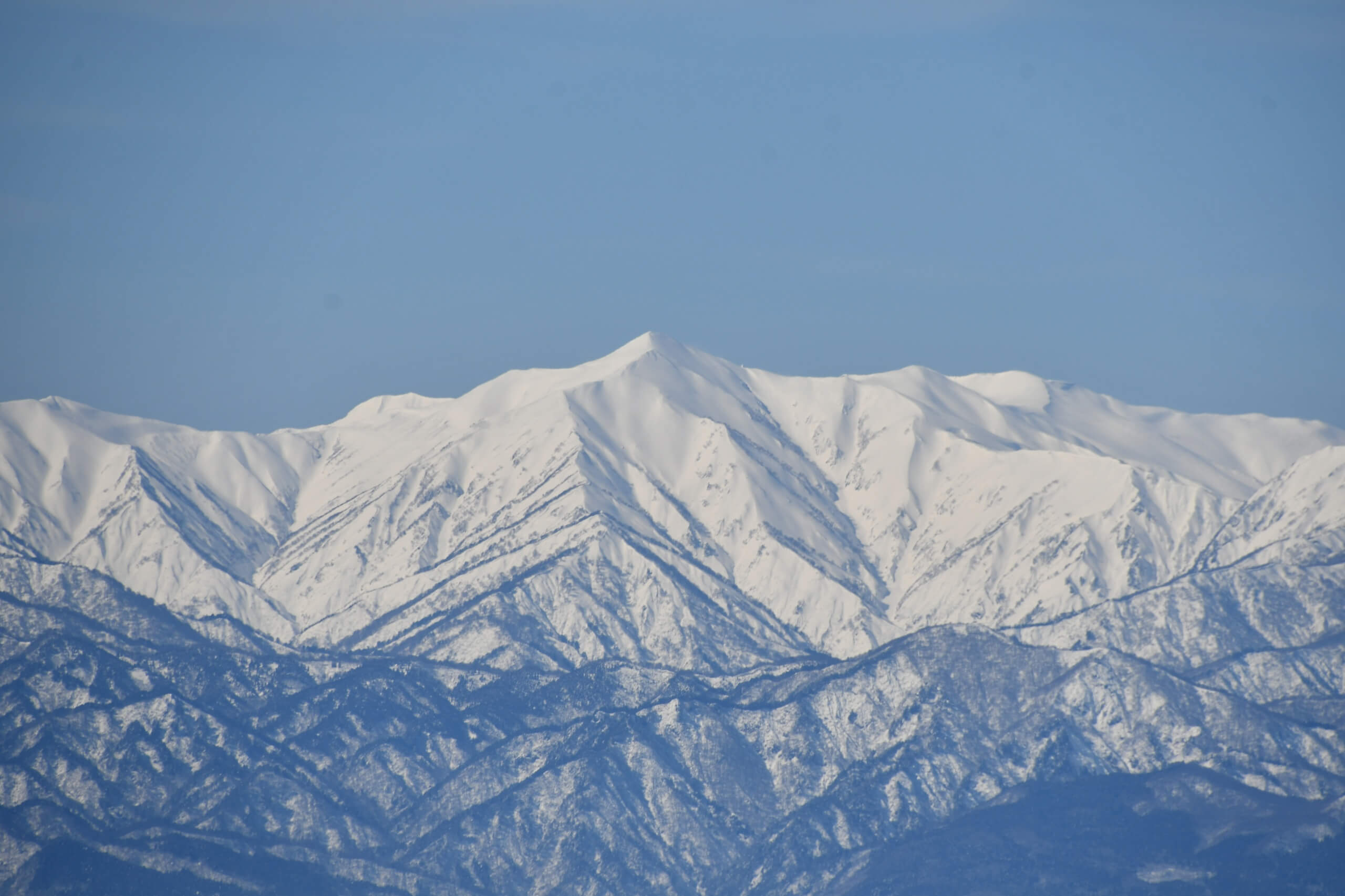 "大朝日岳"